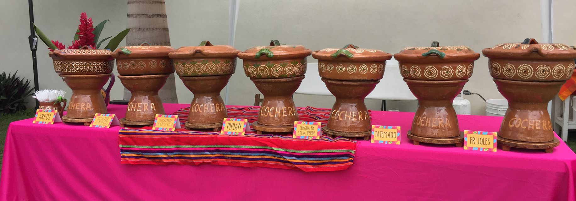 La Cochera Braseros con cazuelas de barro